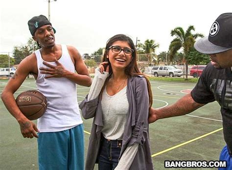 mia khalifa negros|'mia khalifa con negros' Search .